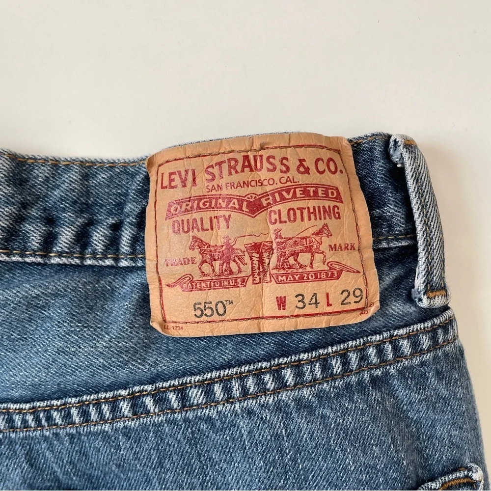 Levi's 550™ Relaxed Fit Straight Leg Baggy Medium Stonewash Jeans, Size 34 29